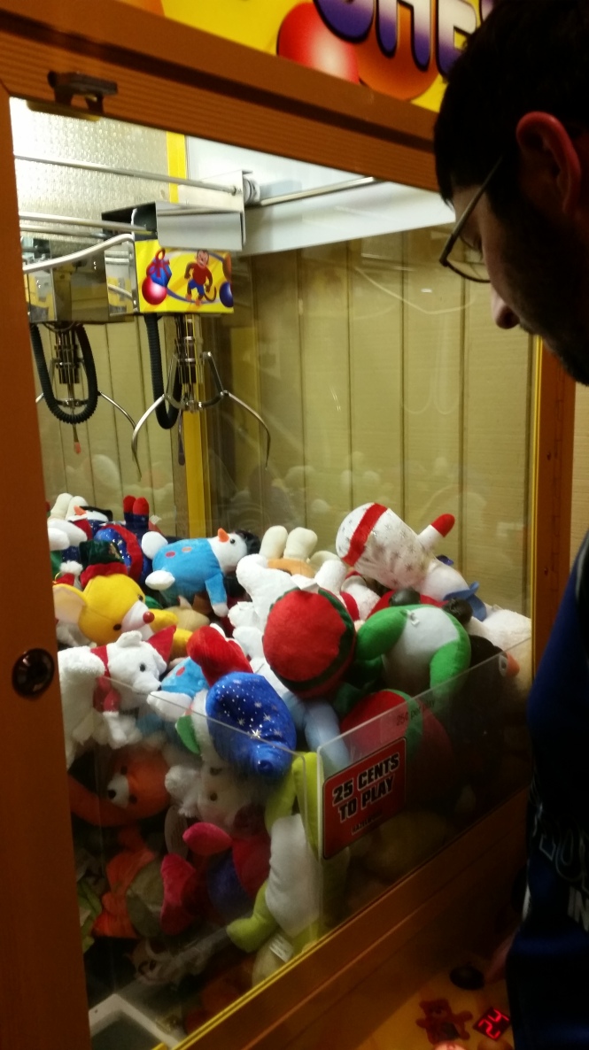how to win at the claw machine stuffed animal