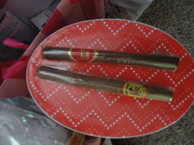 cigars host gift